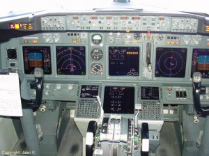737-800-kokpit-300x224 Boening 737-800 Kokpit